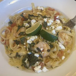 Baja Shrimp Pasta
