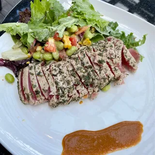 Seared Ahi Tuna*