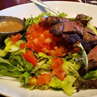 Grilled Tenderloin Salad*
