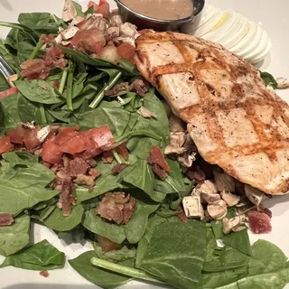 Grilled Salmon Salad*