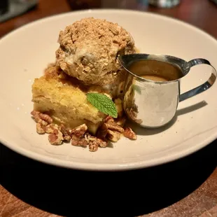 Caramel Bread Pudding with Pecans
