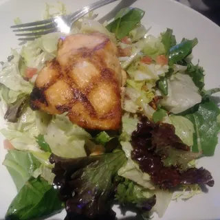 Grilled Salmon Salad*