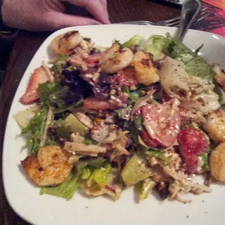 Grilled Shrimp & Strawberry Salad