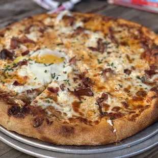 Breakfast pizza