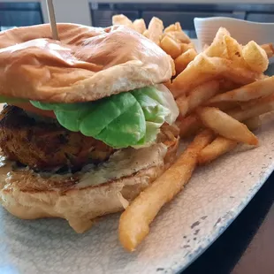Crab cake sandwich