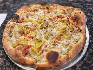 Caps Pizza and Tap House