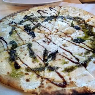 Bianca Off-White Pizza