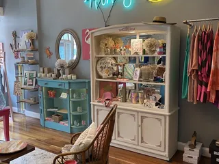 Honey House Boutique