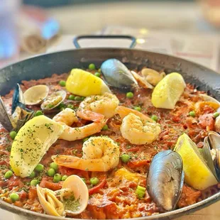 SEAFOOD PAELLA