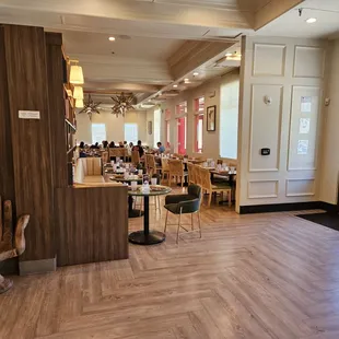 interior, ramen and noodles