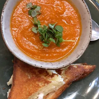 Tomato Basil Soup