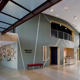 Firehouse Arts Center, lobby