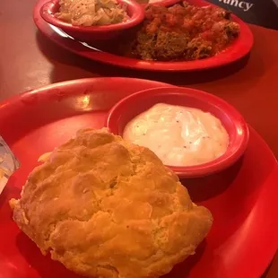 Biscuit  &amp; Gravy