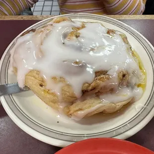 Cinnamon roll