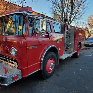 Engine 213 Arrived At Scene