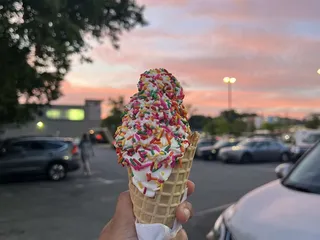Cindy's Soft Serve