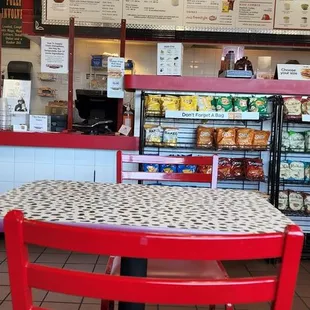 Very clean am well maintained