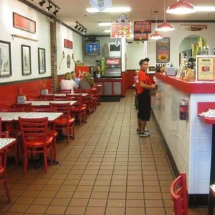 Firehouse Subs - Seminole Towne Ctr: Dining Room
