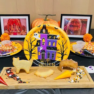 FireLake Cookie decorating