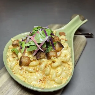 Hog Mac &amp; Cheese