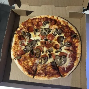 Tiny bit of cheese in the very center.