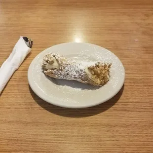 Leave the gun, take the cannoli !