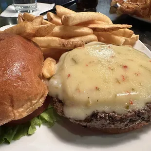 Basic burger with pepper jack.  Excellent.