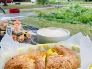 Swede Hollow Café