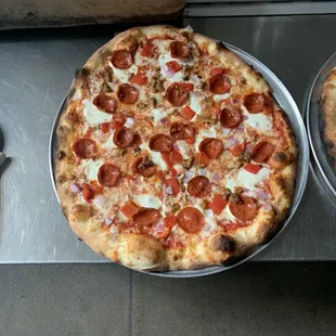 Redlegger Pizza