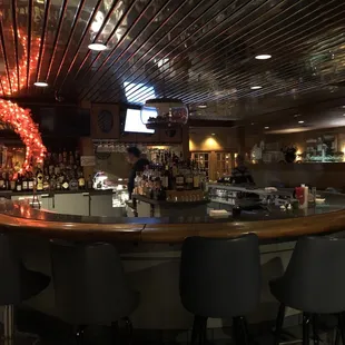 sushi and sashimi, interior