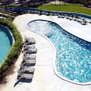 Family pool in the center of lazy river (open April - October).