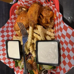 Wings, fries, n Salad