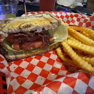 BLT with crinkle cut fries