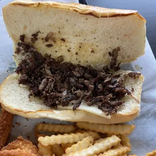 COOK F'D IT UP, SCRAPED OFF SHIT AND GAVE IT BACK TO ME WITH COLD CHEESE