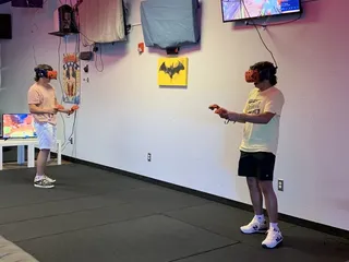 Heroes Virtual Reality Adventures