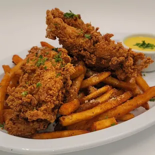 Tastiest chicken tenders in Cedar Park,  TX.  Our house made batter made daily for the perfect fresh taste and crispiness.
