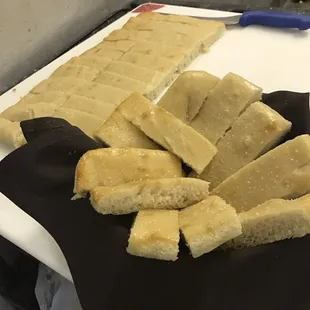 The new homemade garlic and Parmesan cheese it's amazing