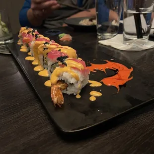 sushi, sashimi, sushi and sashimi, food