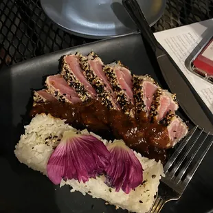 Ahi tuna plate