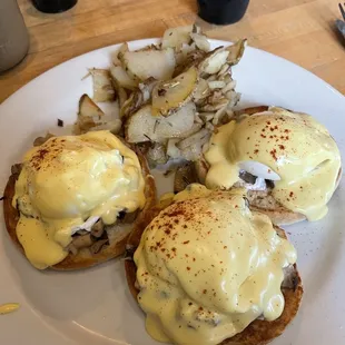 Mushroom Benedict