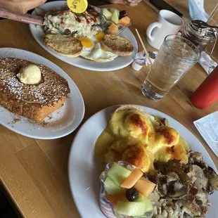 Eggs beni and chicken fried steak with side of French toast