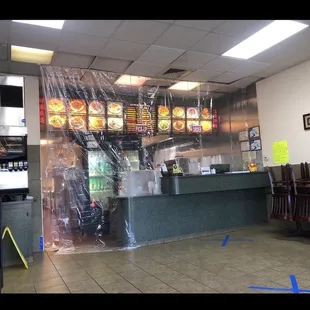 the inside of a fast food restaurant