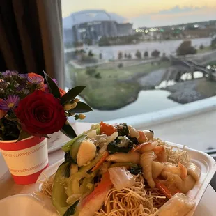 Seafood Crispy Noodle