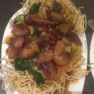 BBQ Pork Crispy Noodle