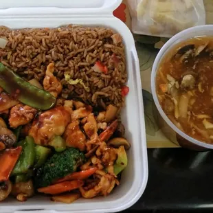 Wife&apos;s Hunan Chicken and Hot n Sour soup
