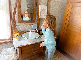 shawnee town museum town hall