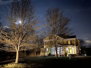 Six Acres Bed & Breakfast