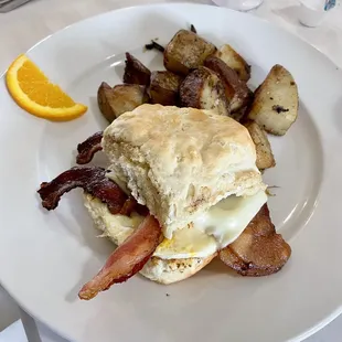 Breakfast Sandwich - Bacon Egg Cheese $7.95
