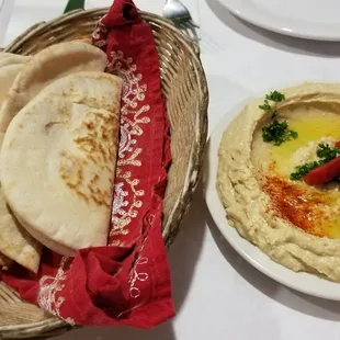 Hummus and pita bread