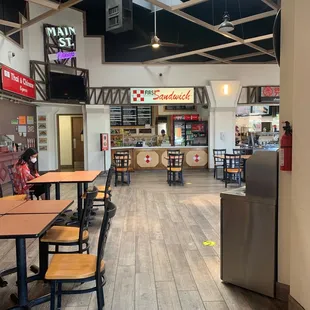 the inside of a fast food restaurant